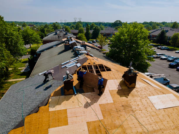 24/7 Emergency Storm Damage Roof Repair experts in Crossville, IL